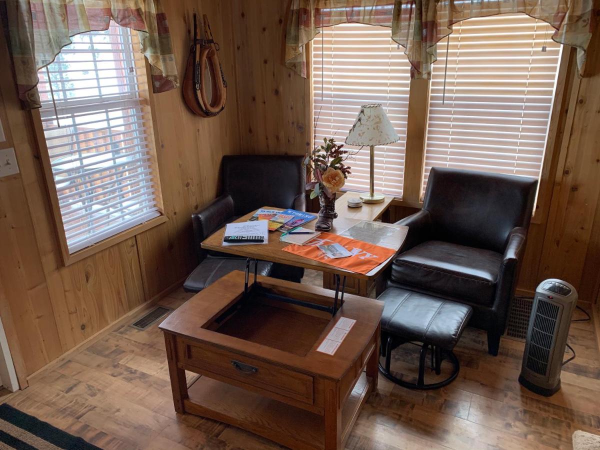 Bearlodge Mountain Resort 선댄스 외부 사진